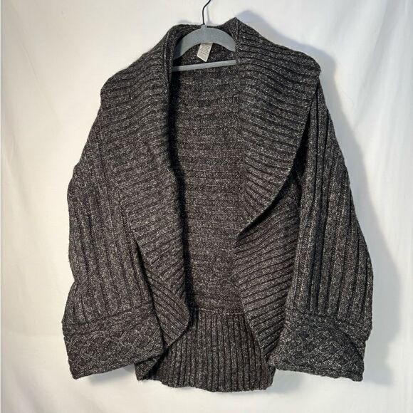 Kenar EUC gray wide sleeve wool blend cardigan sweater size Medium - Picture 1 of 5